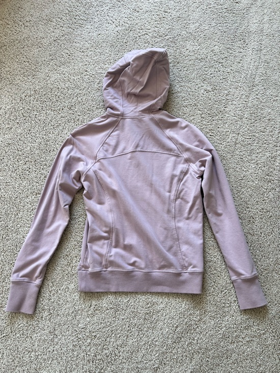 Lululemon Scuba Pullover - Picture 2 of 7